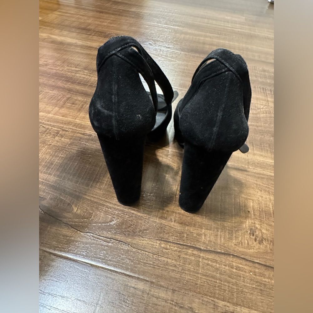 Black velvet heels - Picture 3 of 6